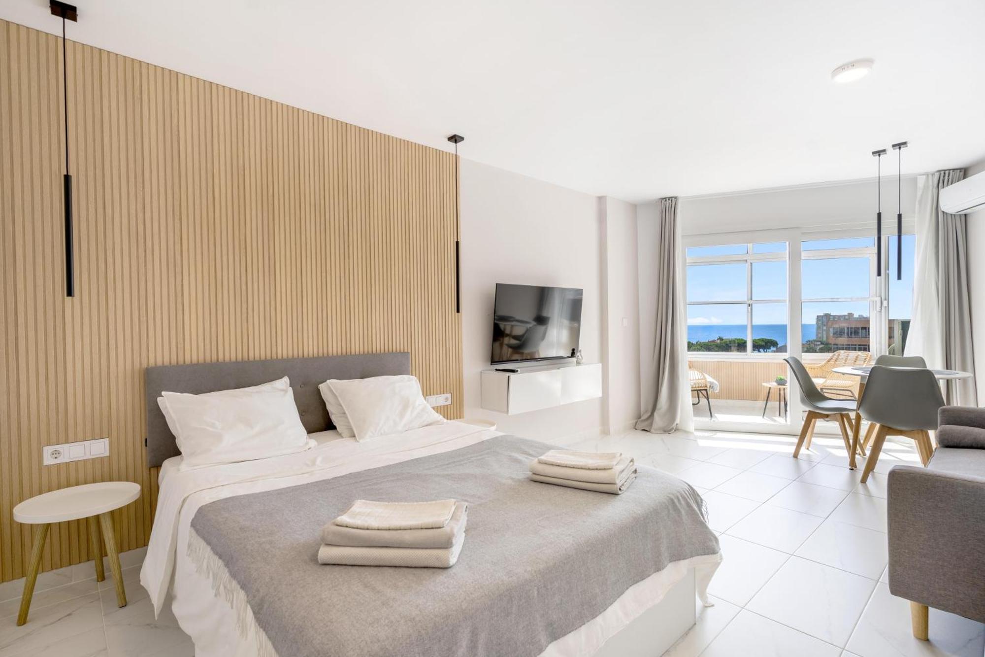Modern Studio Apartment With Sea Views 5 Min From The Beach Sitio de Calahonda Exterior foto